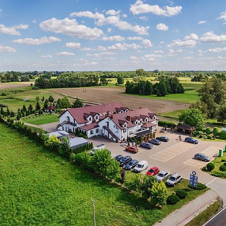 Gosciniec Zacisze I Blisko A2 Dabie-Uniejow I Restauracja B&B 외부 사진
