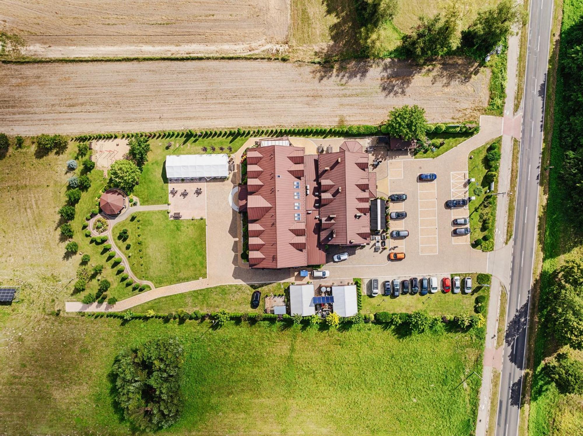Gosciniec Zacisze I Blisko A2 Dabie-Uniejow I Restauracja B&B 외부 사진