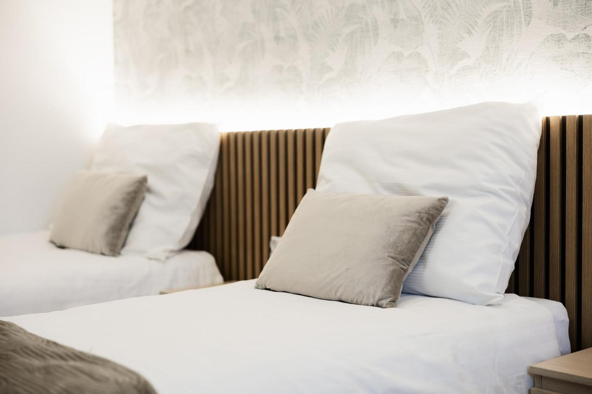 Gosciniec Zacisze I Blisko A2 Dabie-Uniejow I Restauracja B&B 외부 사진