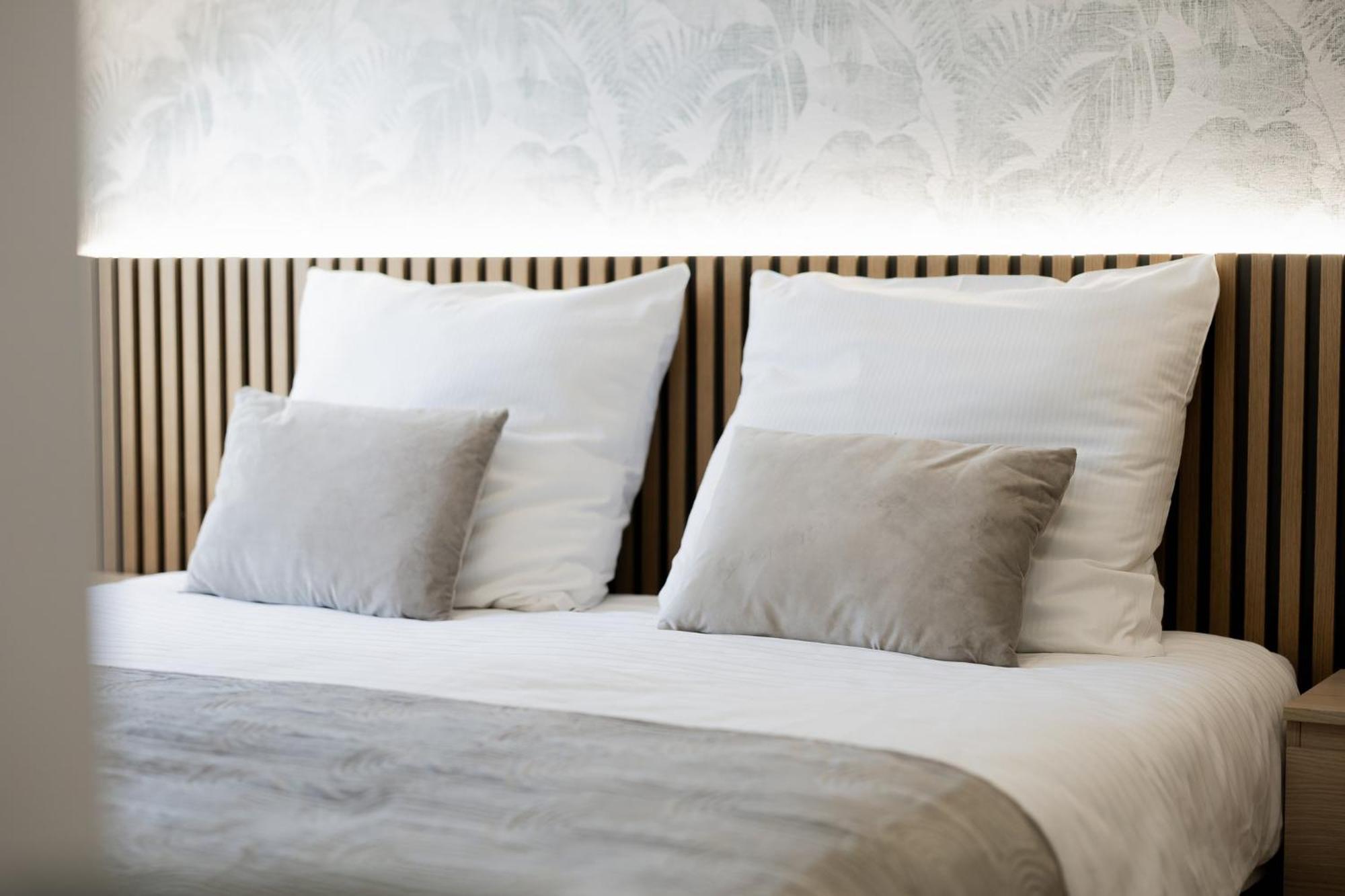 Gosciniec Zacisze I Blisko A2 Dabie-Uniejow I Restauracja B&B 외부 사진