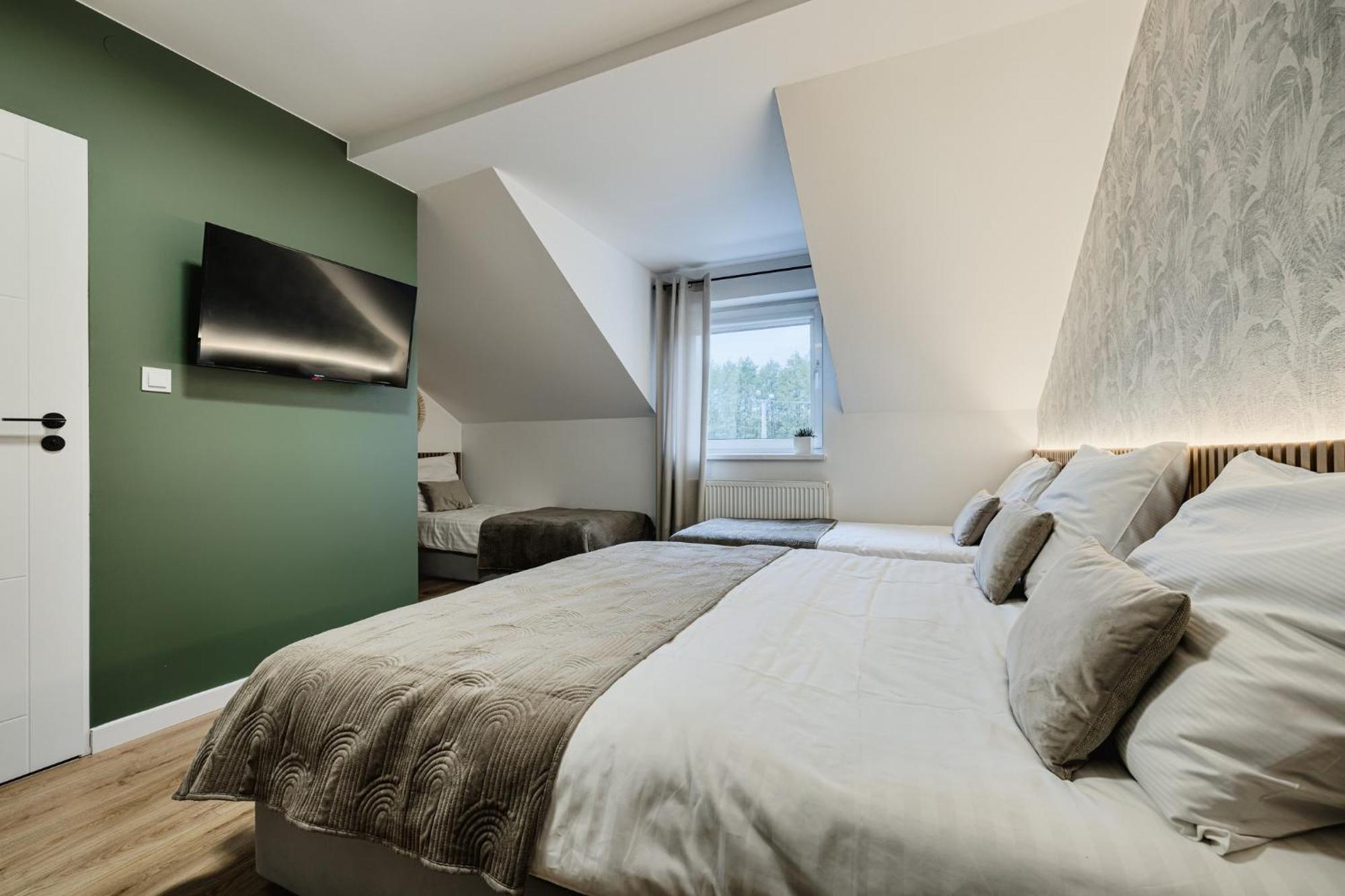 Gosciniec Zacisze I Blisko A2 Dabie-Uniejow I Restauracja B&B 외부 사진
