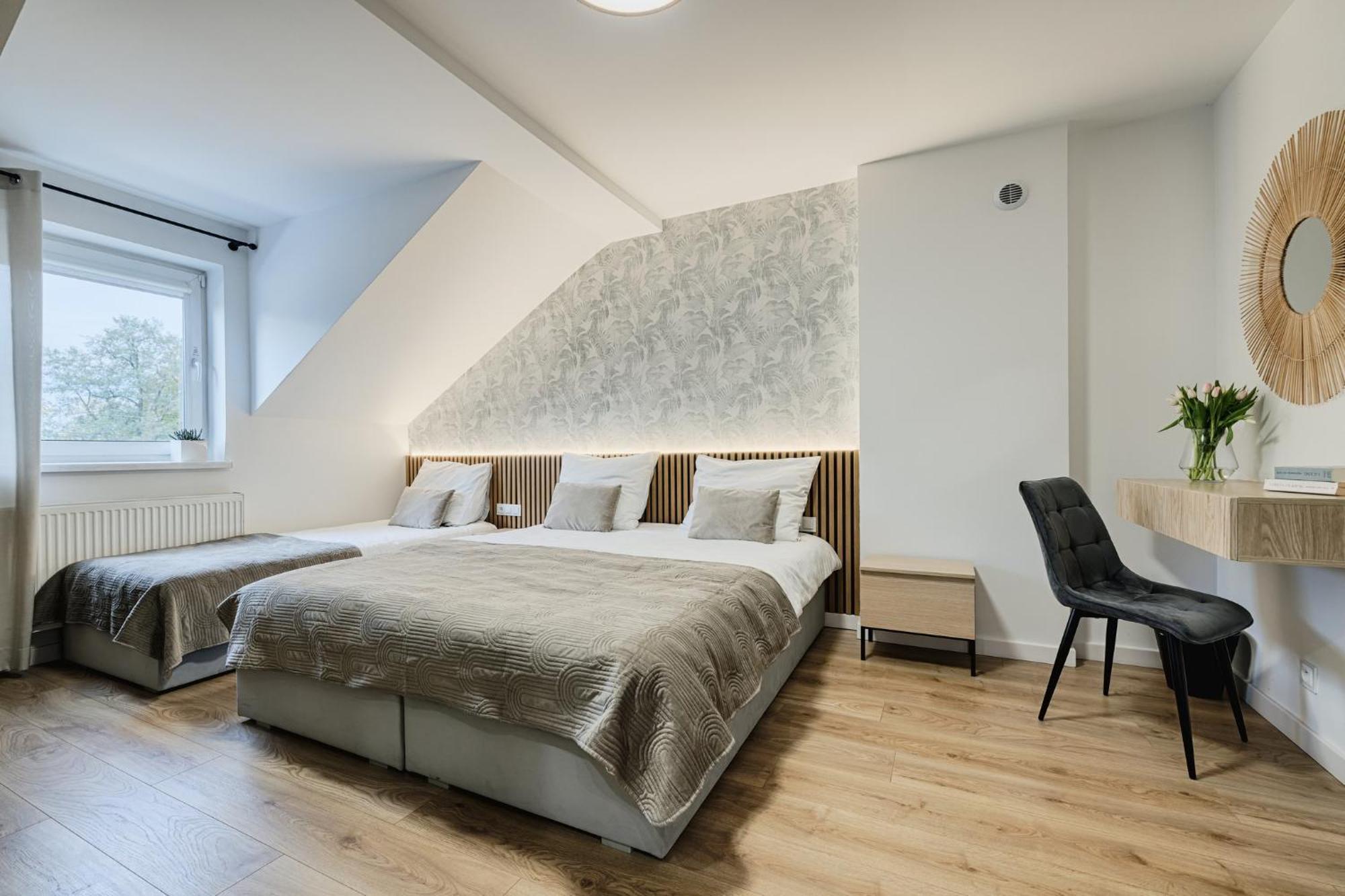 Gosciniec Zacisze I Blisko A2 Dabie-Uniejow I Restauracja B&B 외부 사진